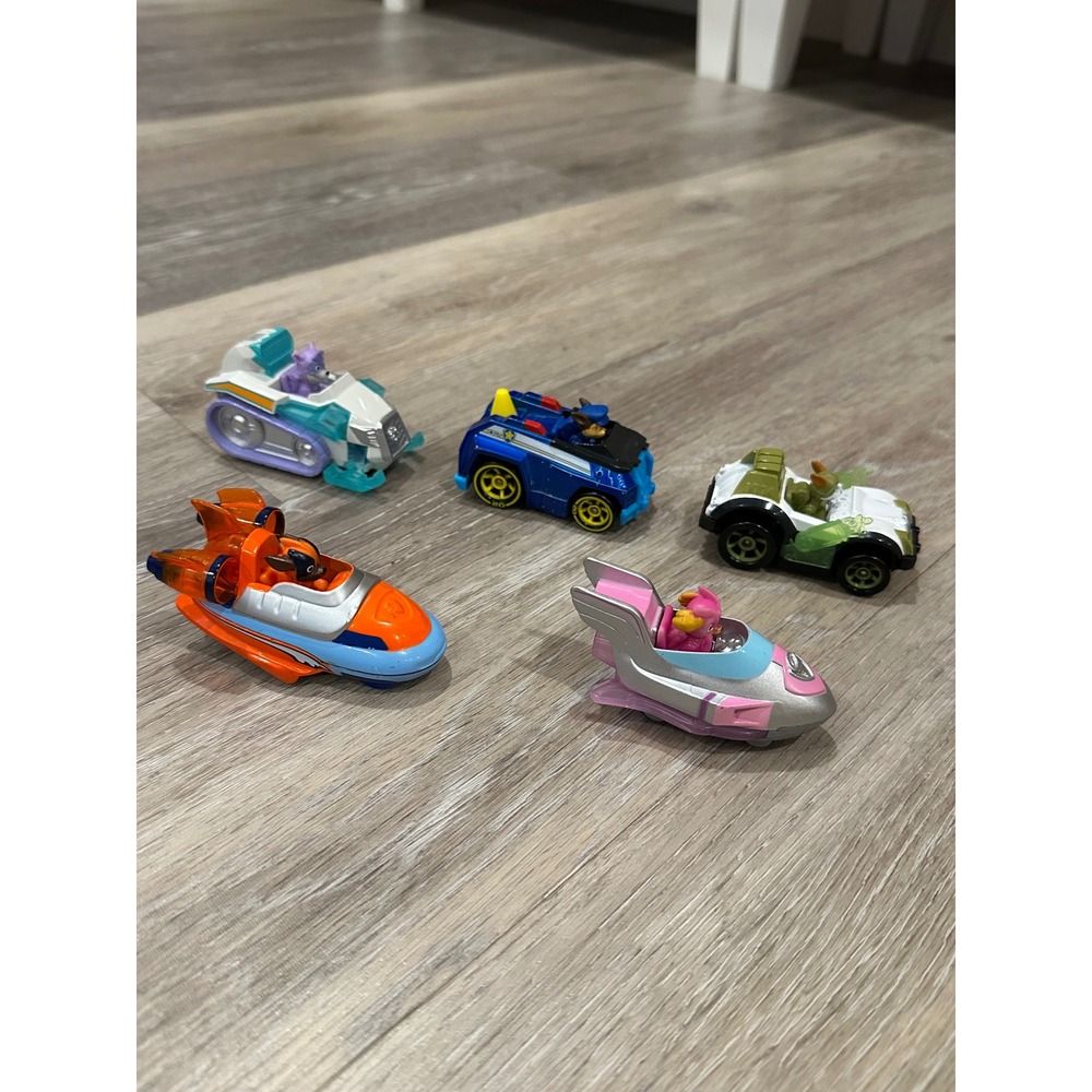 Paw Patrol Spin Master True Metal Diecast Toy Vehicle Lot of 5 Chase Skye
